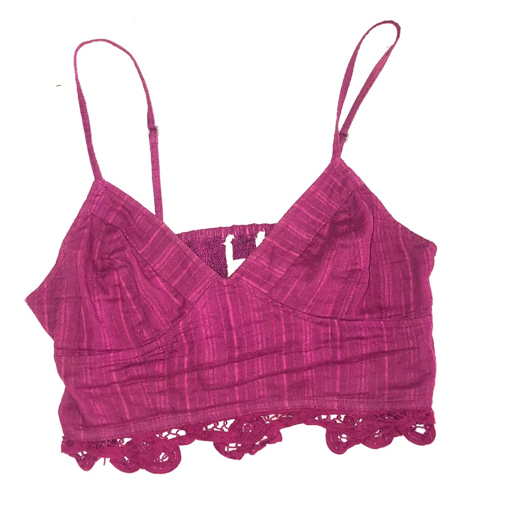 Crop top.